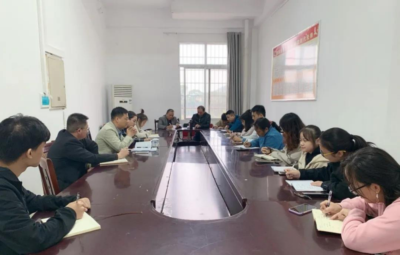 卓鼎民族职院通信工程学院召开本学期第二次教学工作例会 | 明确目标，真抓实干，精细管理，争创佳绩